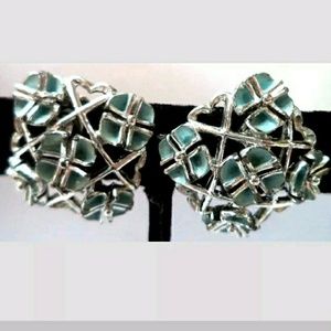 VNTG Pale Blue & Silver Tone 1" Clip On Earrings